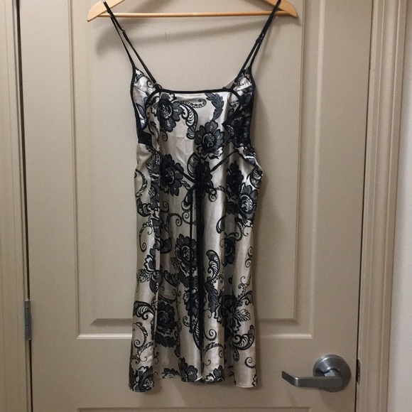 slip - Picture 4 of 6